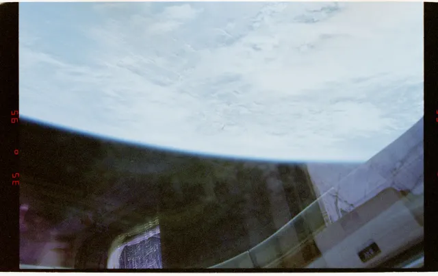 NASA-UAP-D032, STS-80 Unidentified Object Image 3, 1996