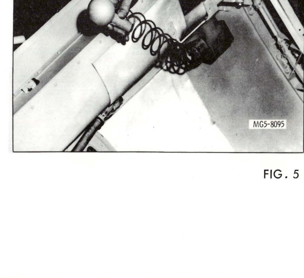 D-8 RADIATION IN SPACECRAFT (PORTABLE UNIT) - radiation detection equipment, labeled FIG. 5, MGS-8095
