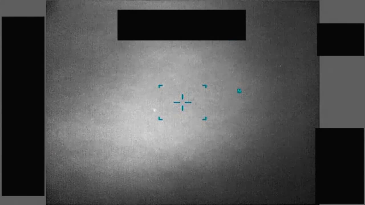 DOW-UAP-PR097, "Hi-Res: [CALLSIGN] Observes UAP on 25SEP19 at 2135Z"